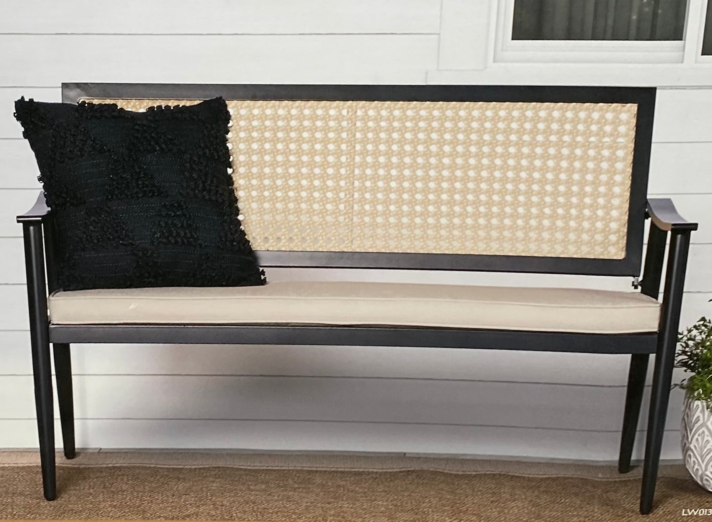 Style Selections Charlee 50-in W x 33.86-in H Wicker Steel Love Seat Bench